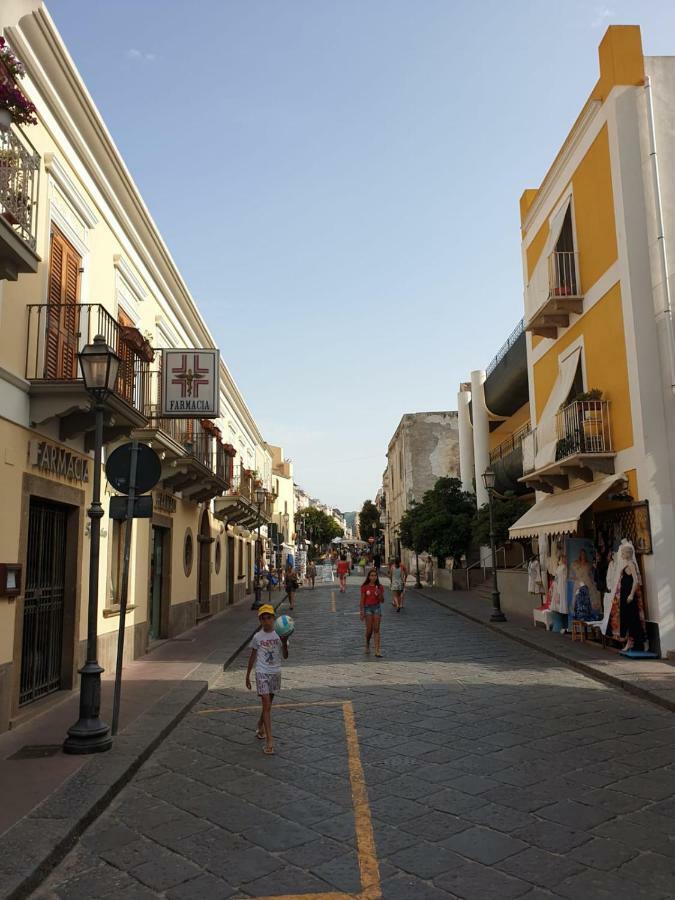 Lipari Suite Apartament المظهر الخارجي الصورة