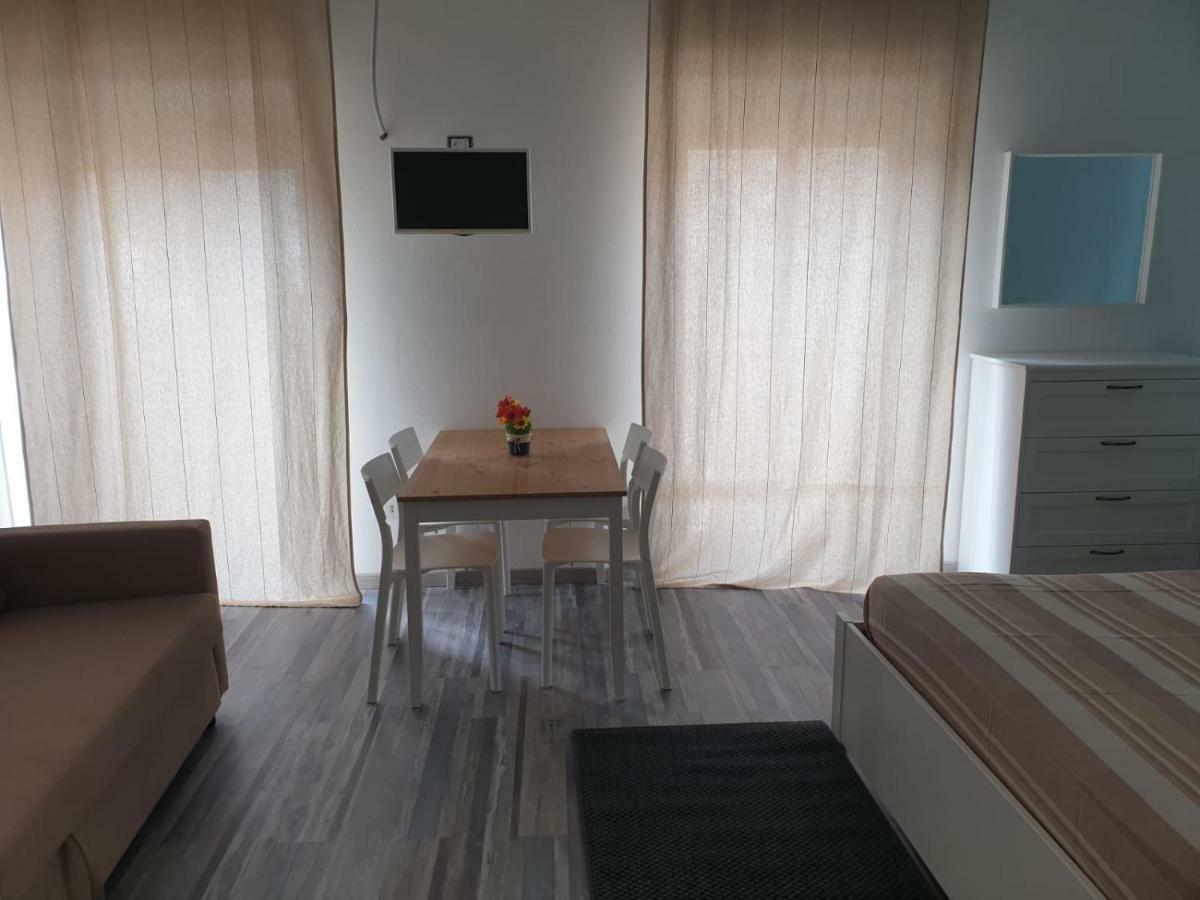 Lipari Suite Apartament المظهر الخارجي الصورة